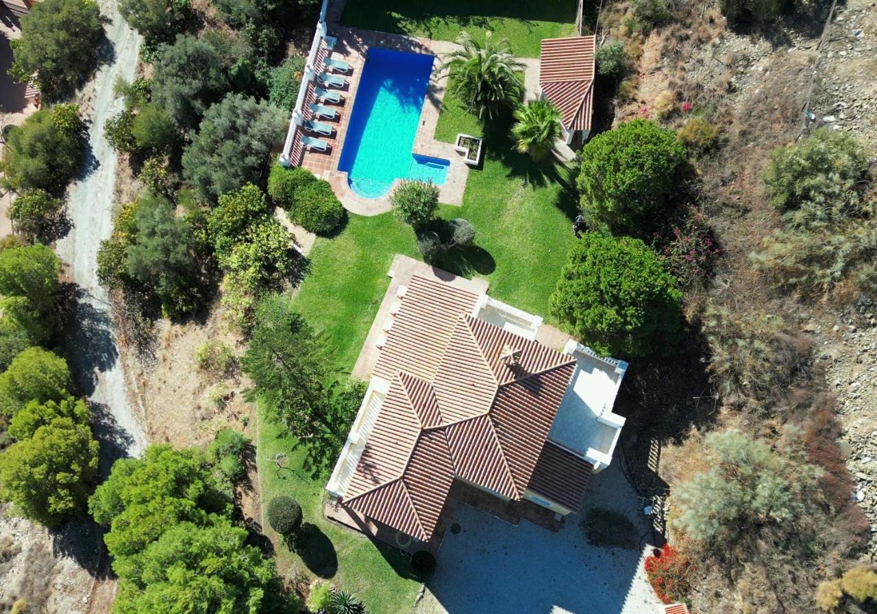 Gran villa con vistas al mar y piscina privada Málaga Esterno foto